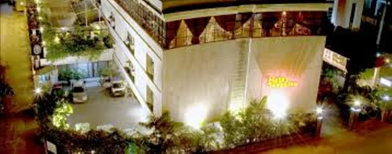 ***  Hotel Sapphire Colombo Sri Lanka