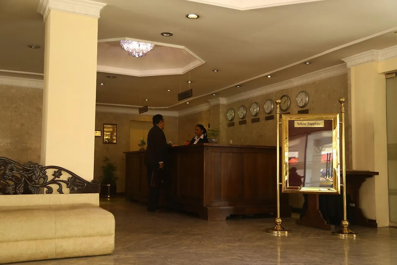 Hotel Sapphire Colombo Sri Lanka