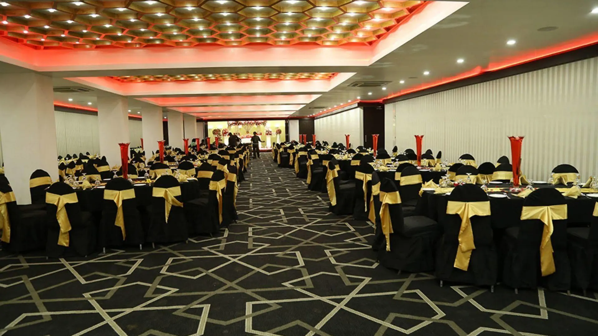 Hotel Sapphire Colombo Sri Lanka